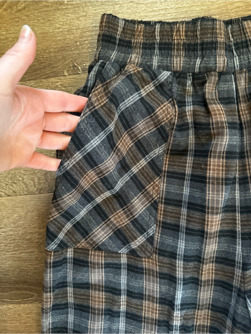 Natural Life Plaid Elastic-Waist Pants - Brown & Black - Picture 2 of 6